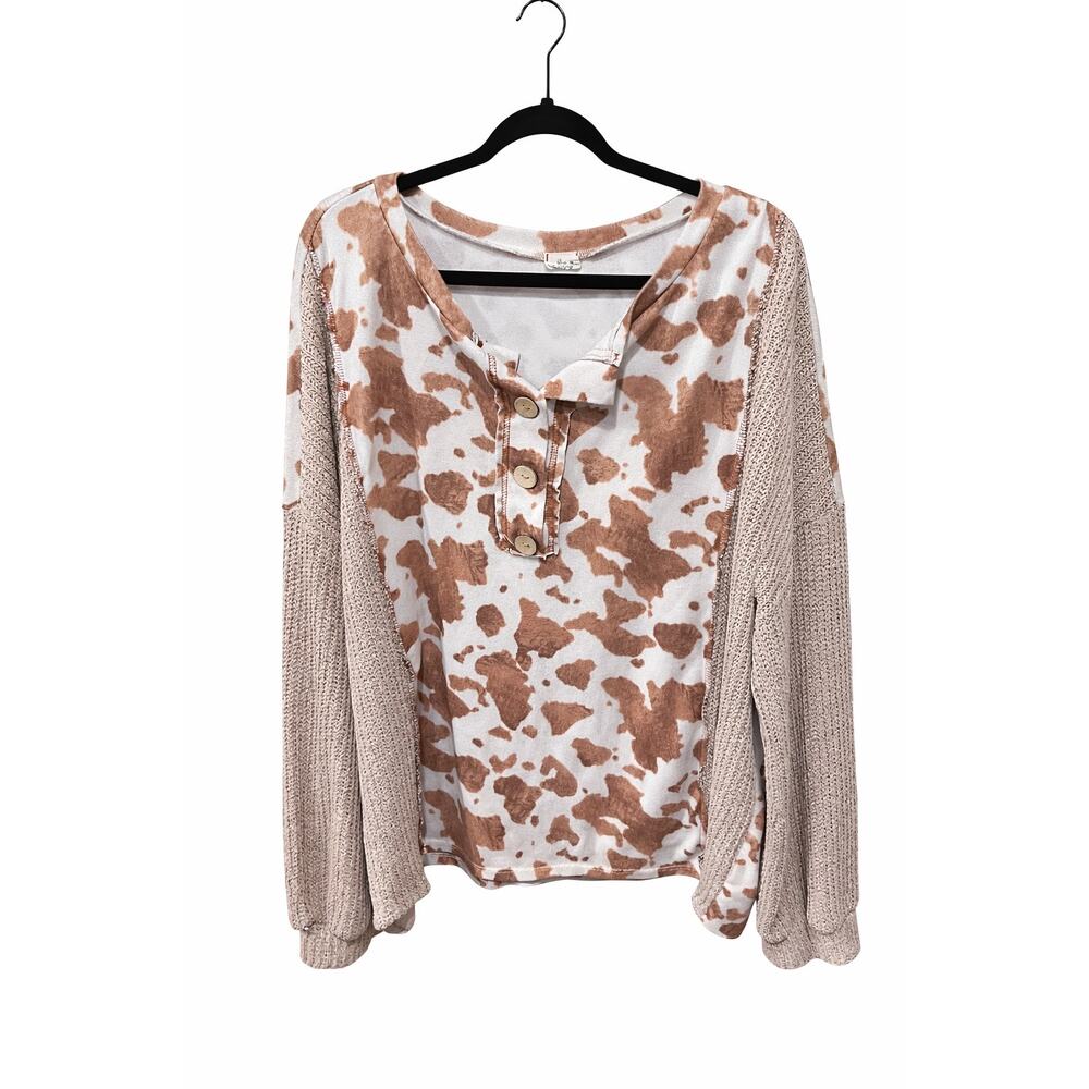 Olive & Oak Medium Cow Print Top Boho Western Henley Crochet Sleeve Blouse Wn’s - Picture 6 of 9